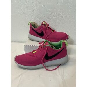 NIKE ROSHE RUN SHOES 599729-607  PINK BLACK GREEN Size 7Y GSG Womens 8.5 Low Top